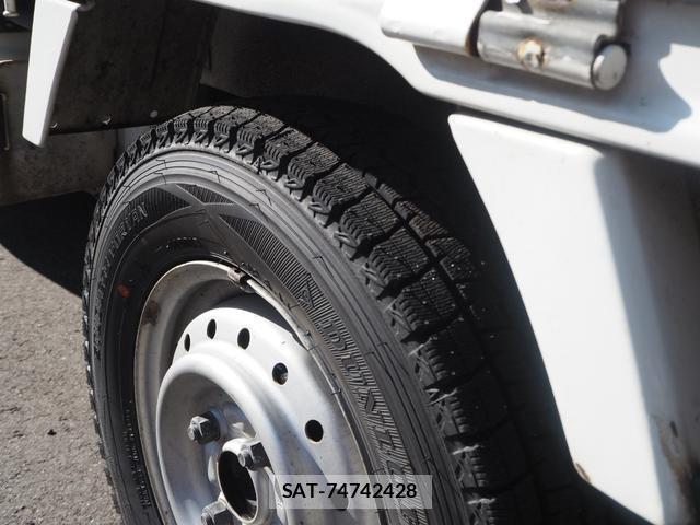 Suzuki CARRY TRUCK 2003-04 7819638-6