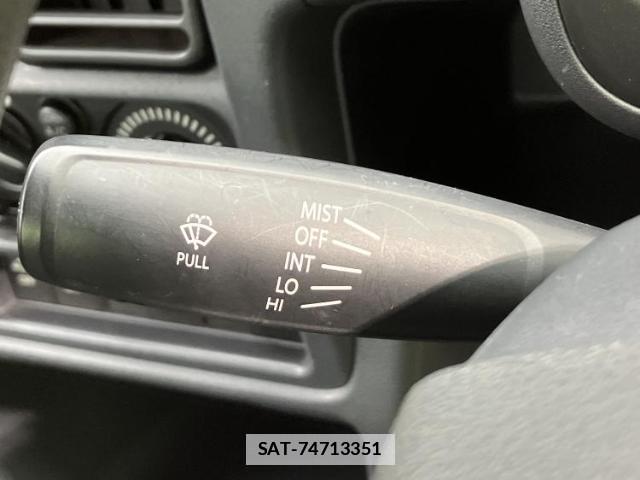 Suzuki CARRY TRUCK 2022-02 7822314-11
