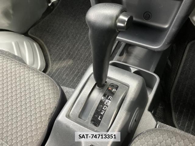Suzuki CARRY TRUCK 2022-02 7822314-13