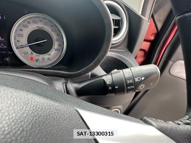 Daihatsu CAST 2016-09 7820138-7