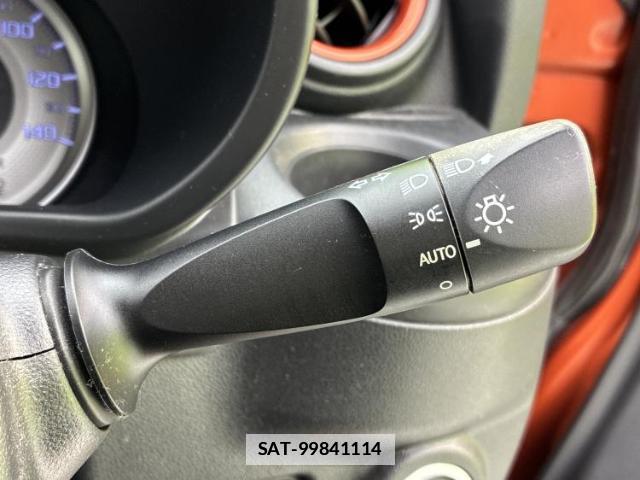 Daihatsu CAST 2015-10 7821317-15