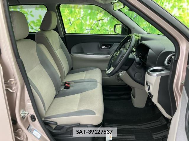 Daihatsu CAST 2018-06 7821592-3