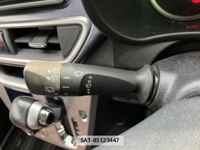 Daihatsu CAST 2017-11 7822363-15