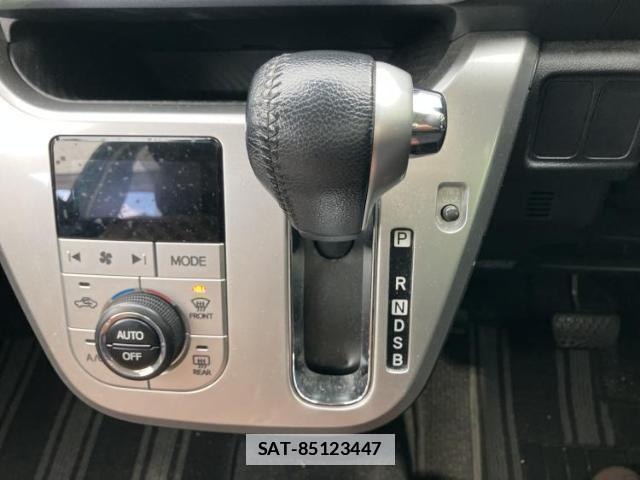 Daihatsu CAST 2017-11 7822363-16