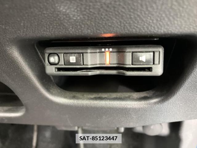Daihatsu CAST 2017-11 7822363-17