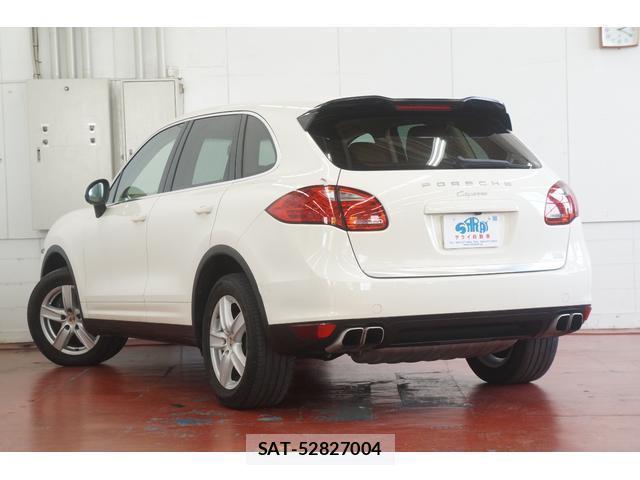 Porsche CAYENNE 2011-12 7813579-11