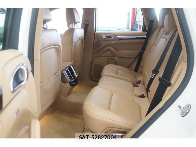 Porsche CAYENNE 2011-12 7813579-7