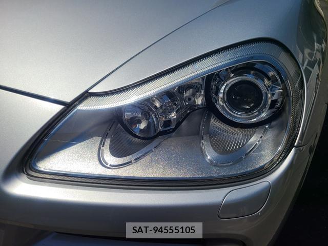 Porsche CAYENNE 2007-04 7813677-17
