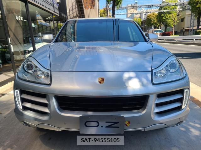 Porsche CAYENNE 2007-04 7813677-3