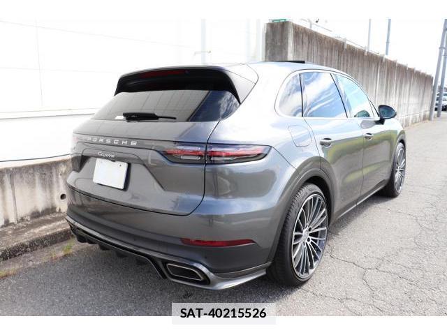 Porsche CAYENNE 2019-06 7817214-1