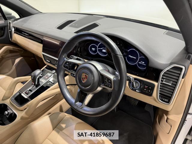Porsche CAYENNE 2020-10 7817736-3