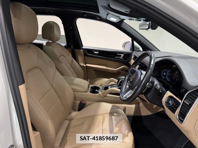 Porsche CAYENNE 2020-10 7817736-4