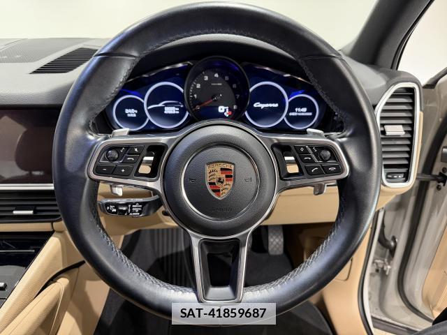 Porsche CAYENNE 2020-10 7817736-6
