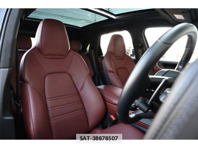 Porsche CAYENNE 2024-04 7818638-12