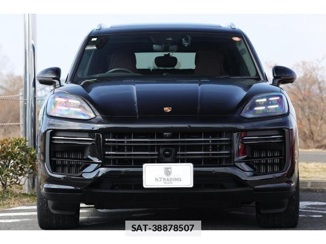 Porsche CAYENNE 2024-04 7818638-19