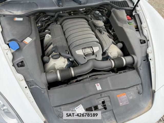 Porsche CAYENNE 2014-07 7818895-19