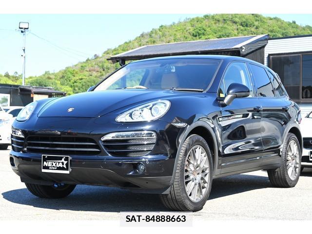 Porsche CAYENNE 2014-03 7819103-2