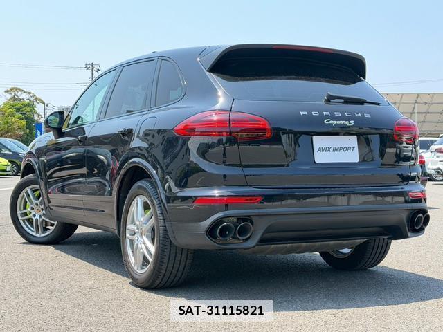 Porsche CAYENNE 2016-12 7820222-1