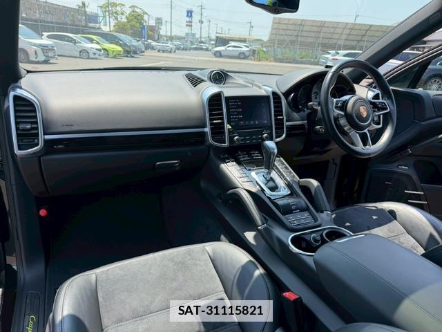 Porsche CAYENNE 2016-12 7820222-8