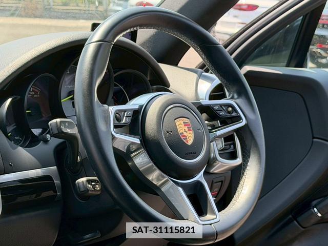 Porsche CAYENNE 2016-12 7820222-9