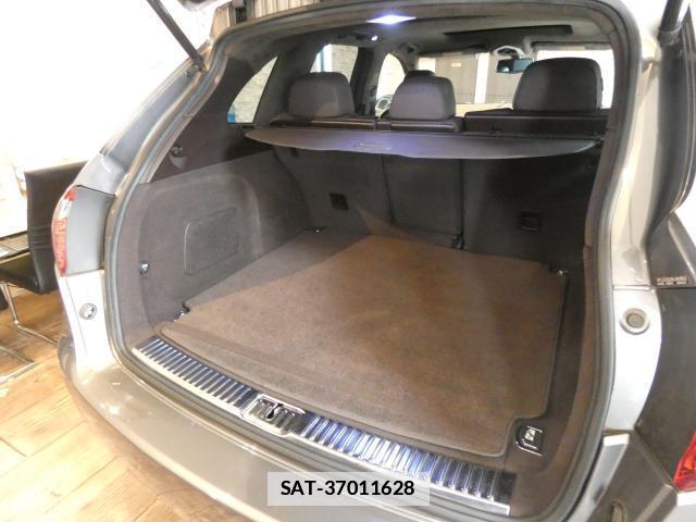 Porsche CAYENNE 2011-08 7820224-18