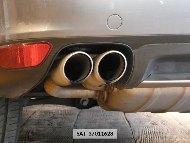 Porsche CAYENNE 2011-08 7820224-7