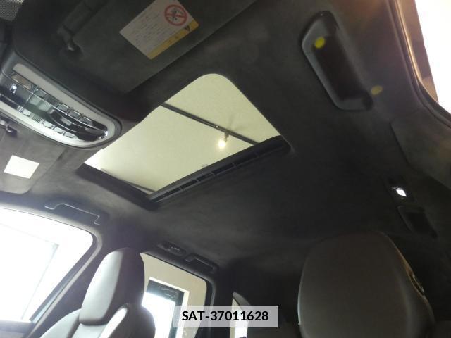 Porsche CAYENNE 2011-08 7820224-8