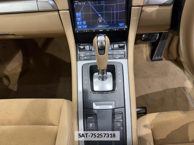 Porsche CAYMAN 2016-01 7817744-7