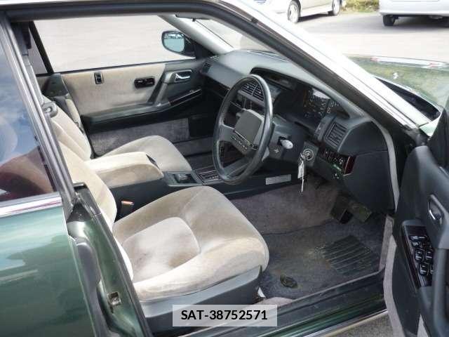 Nissan CEDRIC CIMA 1990-02 7813997-5