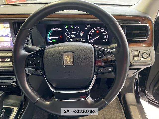 Toyota CENTURY 2023-01 7818706-15