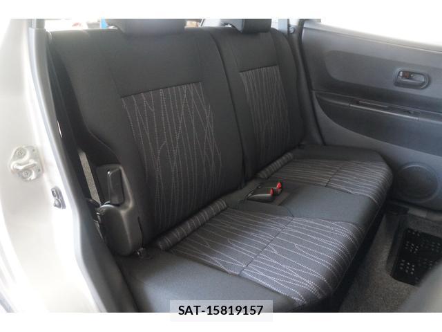 Suzuki CERVO 2009-08 7813580-6