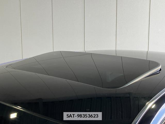 Nissan CIMA 2017-02 7816863-12