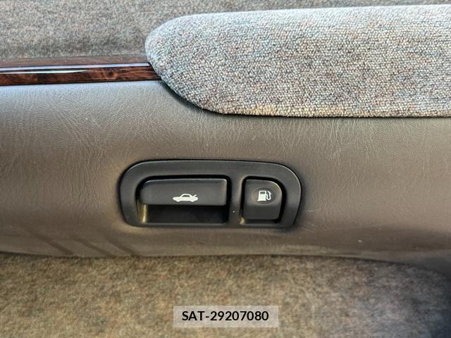 Nissan CIMA 1997-06 7820399-10