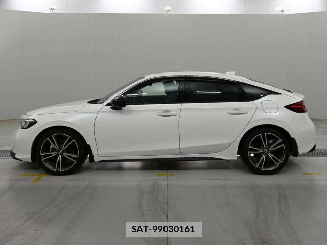 Honda CIVIC 2025-09 7811374-11