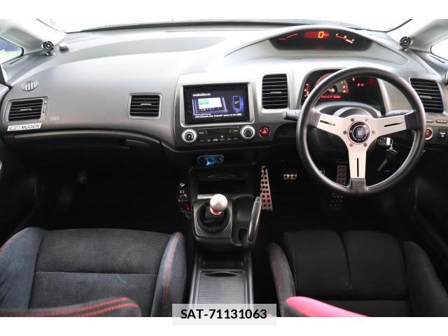 Honda CIVIC 2007-09 7812128-13