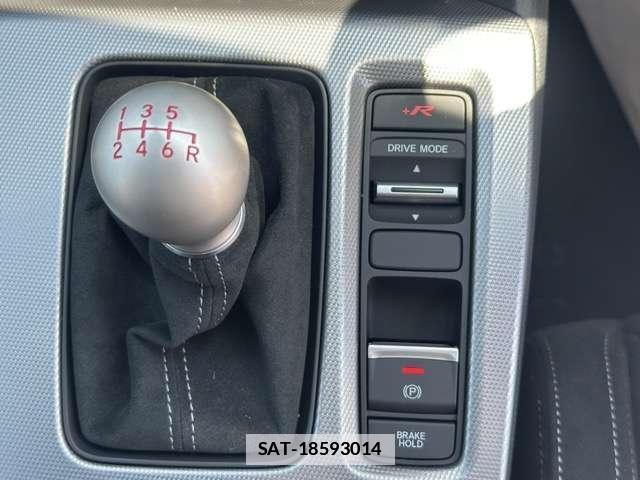 Honda CIVIC 2026-04 7814163-17