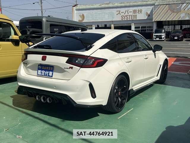 Honda CIVIC 2026-04 7814269-11