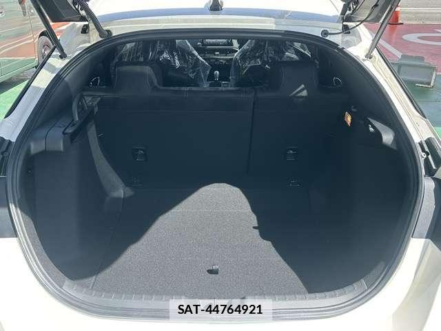 Honda CIVIC 2026-04 7814269-9
