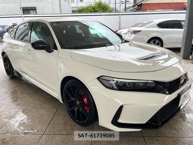 Honda CIVIC 2025-06 7815214-13