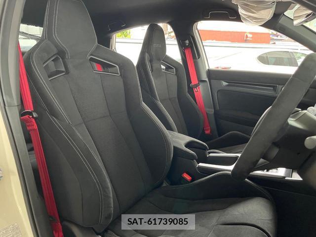 Honda CIVIC 2025-06 7815214-6