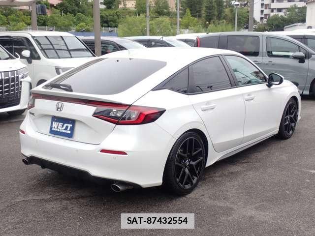 Honda CIVIC 2023-11 7817462-1