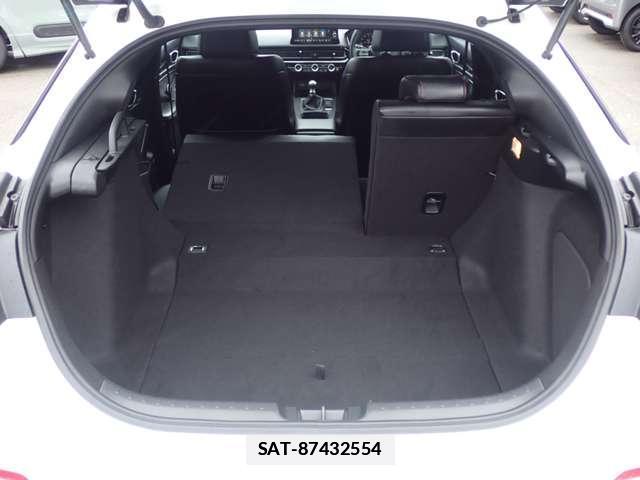 Honda CIVIC 2023-11 7817462-13