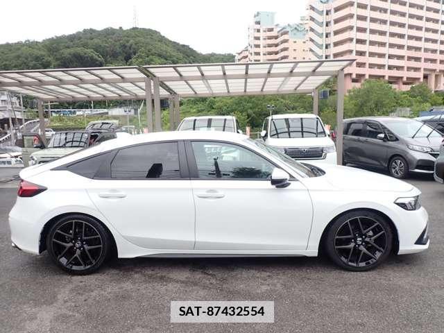 Honda CIVIC 2023-11 7817462-18