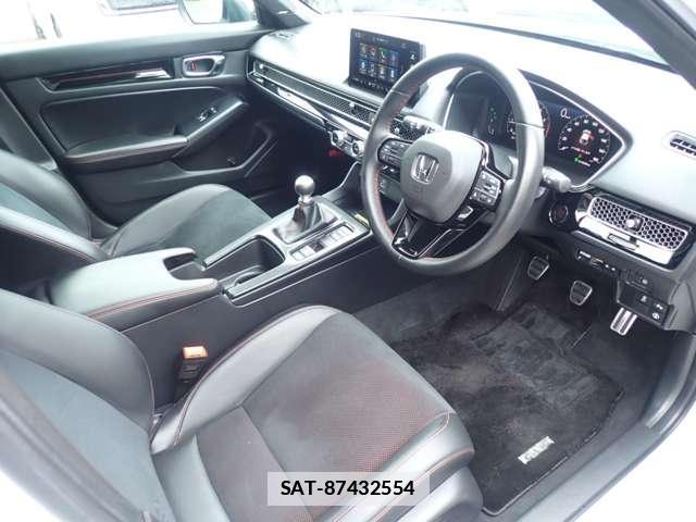 Honda CIVIC 2023-11 7817462-6
