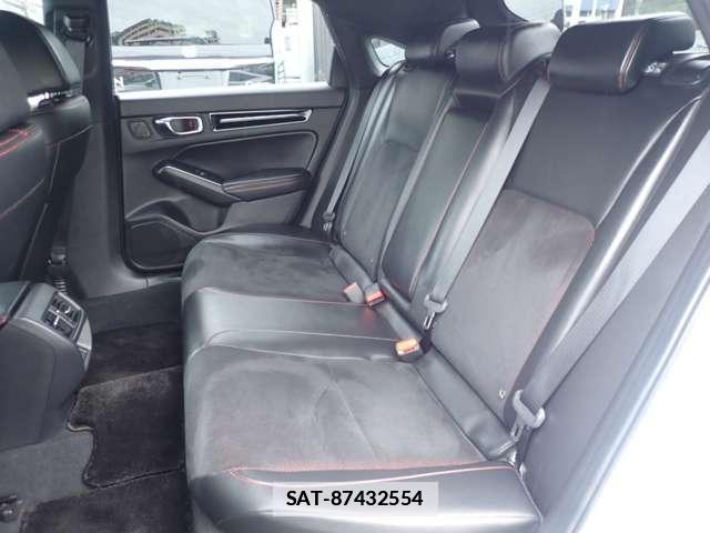Honda CIVIC 2023-11 7817462-7