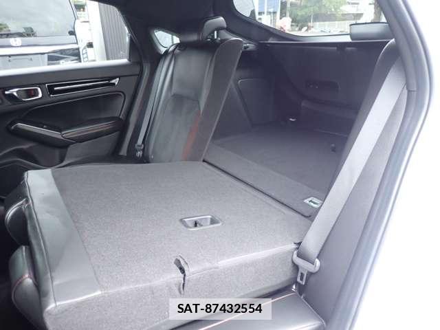 Honda CIVIC 2023-11 7817462-9