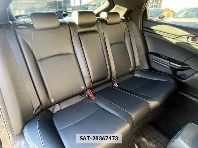Honda CIVIC 2018-05 7819721-16