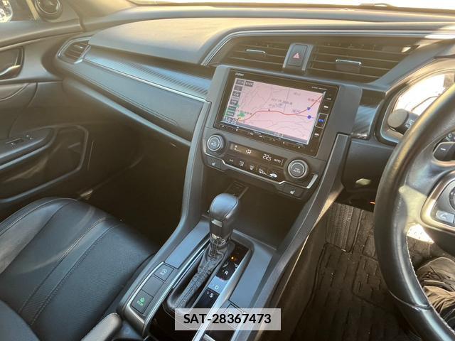Honda CIVIC 2018-05 7819721-8