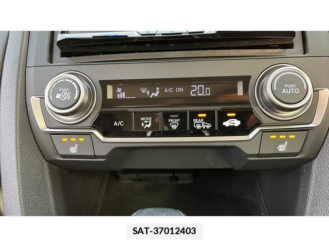 Honda CIVIC 2018-01 7819726-18