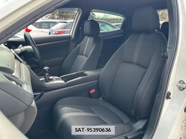 Honda CIVIC 2019-06 7819729-12